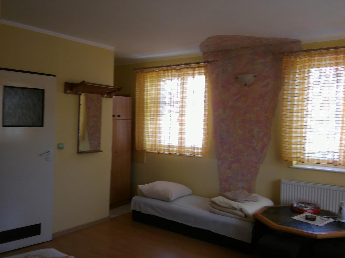 Motel Ararat Kolobrzeg Luaran gambar